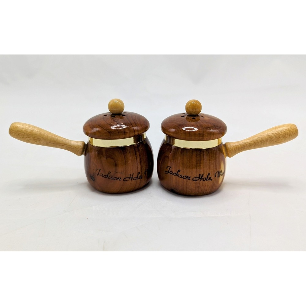 Vintage Jackson Hole Wyoming Wooden Pot Saucepan Salt & Pepper Shakers